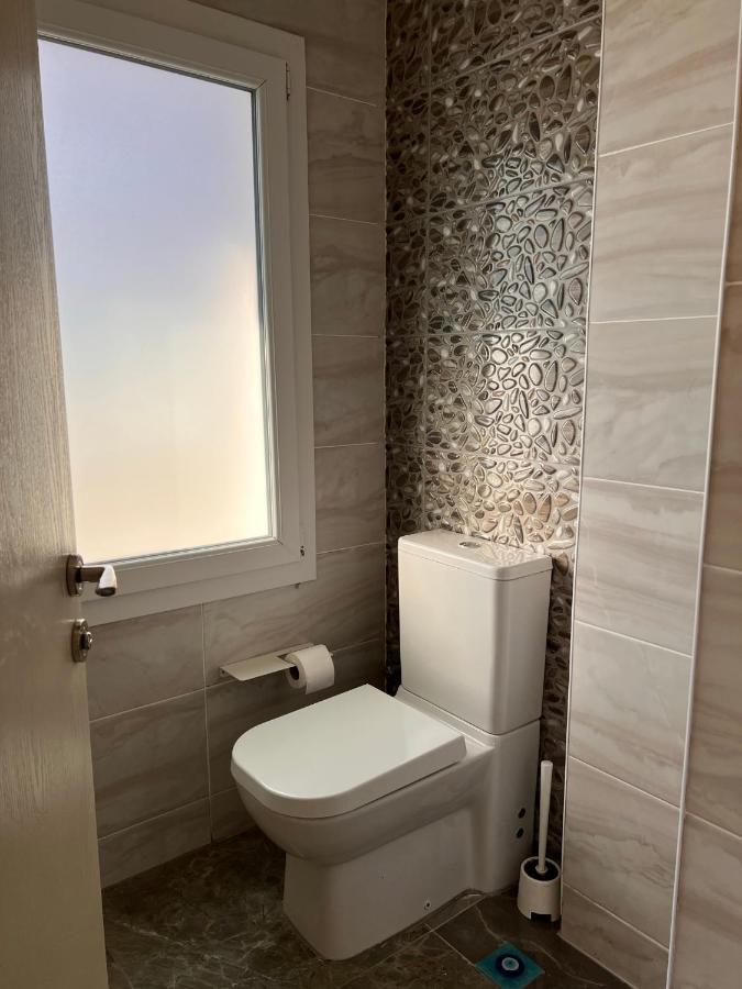 B. Equine Range Hotel Narlidere Exterior photo